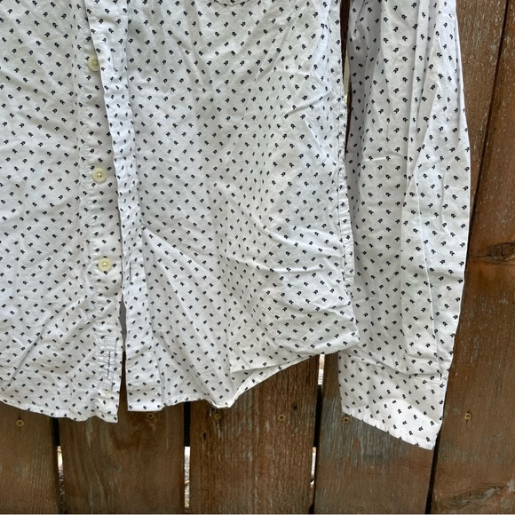 GOODFELLOW Men’s Casual White Navy Chevron Long Sleeve Button Down Size Small - Picture 6 of 12